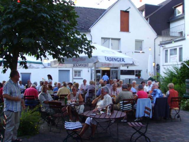 Hotel Loosen Enkirch Exterior foto